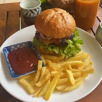 Burger   at Simple Things in Kampot