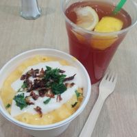 Mac n cheese at Vegan Love in Budapest