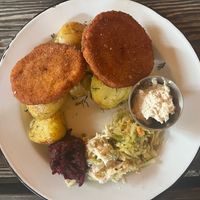  at Apteka in Pittsburgh