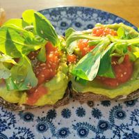 Avocado and tomato at Desayuneria in Conil De La Frontera