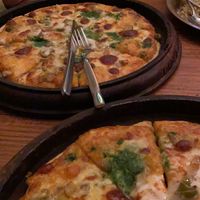 Vegetarian pizza at OR2K in Pokhara
