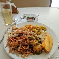 combinado buffet at Zhu Restaurante Vegetariano in Lima