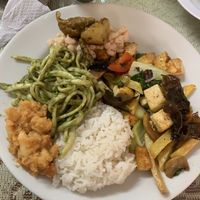 Came when there wasn’t much left but they prepared the tofu stir fry fresh :) at Zhu Restaurante Vegetariano in Lima