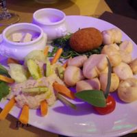 Mixed vegan starter at Rifugio Romano in Rome