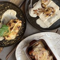 All vegan! 🫶🏻🥹🤤🤤🤤  at Rifugio Romano in Rome