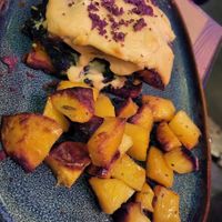 Millefoglie di tempeh con chicoria ripassat at Rifugio Romano in Rome