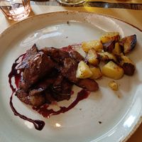 Seitan con riduzione di Montepulciano 🥰 at Rifugio Romano in Rome