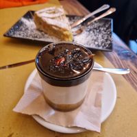 Cheesecake al caramello salato at Rifugio Romano in Rome