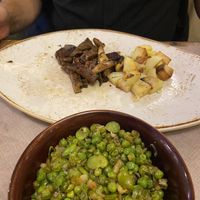 Broad beans & pea side  at Rifugio Romano in Rome
