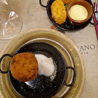 Arancini and Croquettas at Rifugio Romano in Rome
