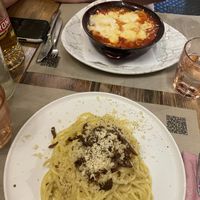 Carbonara and cannelloni  at Rifugio Romano in Rome