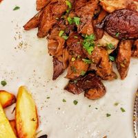 Deliziosi straccetti ai porcini at Rifugio Romano in Rome