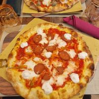 Pepperoni pizza delicious! Also ordered a pizza that had beyond meat sausage, this one was a bit too busy but the base and cheese were 👏 at Rifugio Romano in Rome