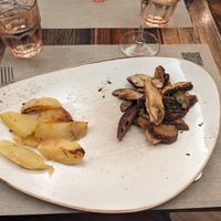 seitan with mushrooms at Rifugio Romano in Rome
