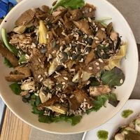 Insalata di seitan funghi carciofi  at Rifugio Romano in Rome