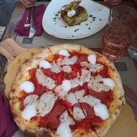 Pizza et lasagnes de courgettes at Rifugio Romano in Rome