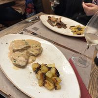 Seitan with lemon sauce and seitan with mushrooms, both with baked potatoes   at Rifugio Romano in Rome