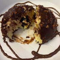 Rocher at Rifugio Romano in Rome