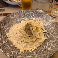 Tonnarello cacio e pepe vegan at Rifugio Romano in Rome
