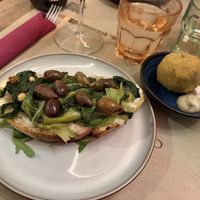 Starter   at Rifugio Romano in Rome