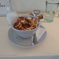 Granola breakfast at Herbivore in Prague