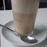 Hot hazelnut milk at Suesser WOLZ in Berlin