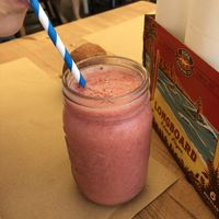 Banana and strawberry smoothie at Barbatana in Ericeira