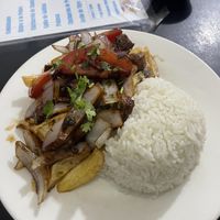 Lomo saltado  at E' Polack in Lima