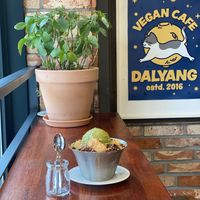 Green Tea Bingsu at DalYang - Sweet Kitten 달냥 in Seoul