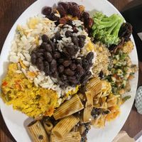 Comida a kilo com MUITA opção vegana  at Papaya Verde in Recife