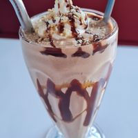Snickersmilkshake at Comet 984 in Playa Del Carmen