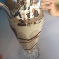 Snickers milkshake 🤤 at Comet 984 in Playa Del Carmen
