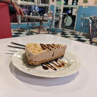 Snickers cheesecake at Comet 984 in Playa Del Carmen