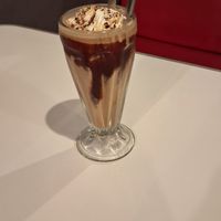 Milkshake de Snickers at Comet 984 in Playa Del Carmen