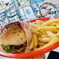 Beyond Burguer  at Comet 984 in Playa Del Carmen