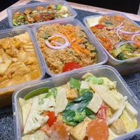 Thai Green Curry, Pad Thai, Garlic and Pepper Stir-fry, Massaman Curry and Veggie Fried Rice all made vegan with added tofu   at Simply Thai in Bunbury