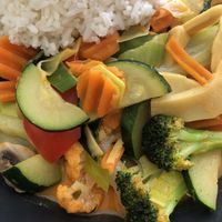 Red curry with tofu… omg, I love it 😍   at Shiraz Bistro in Gottingen