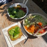 Salads and hummus + avo toast at V3RAW in Milan