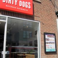 Storefront at Dirty Pizza in Montreal