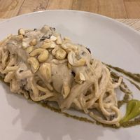 Spagetti mit Cashewsoße wahnsinnig lecker   at Vitto Pitagorico in Naples