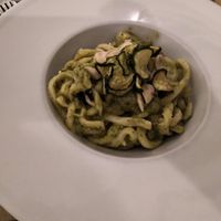 Pasta fresca con zucchine e mandorle at Vitto Pitagorico in Naples