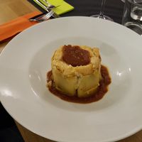 Pasta with tomato sauce at Vitto Pitagorico in Naples