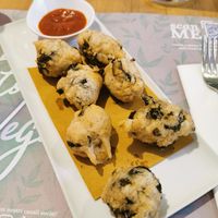 Wakame Seaweed Fritters with a tomato dip at Vitto Pitagorico in Naples