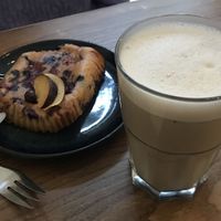 Clafoutis et chaï latte at Ou Bien Encore in Geneva