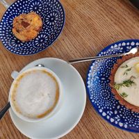 Vegan pie and cookie at Ou Bien Encore in Geneva