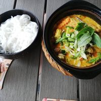 Nr. 44 with rice noodles and soy chunks at Anh Dao in Berlin