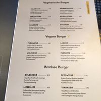 Vegetarische und vegane Burger  at Peter Pane in Binz