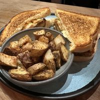 Hot Nashville Tempeh Sandwich  with roasted potatoes. #Veganuary at Graze in Nashville