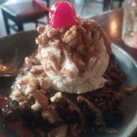 AMAZING brownie sundae at Graze in Nashville