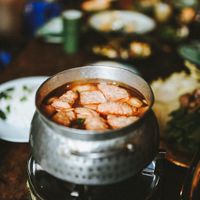 Hot Pot at Uu Dam Chay in Hanoi